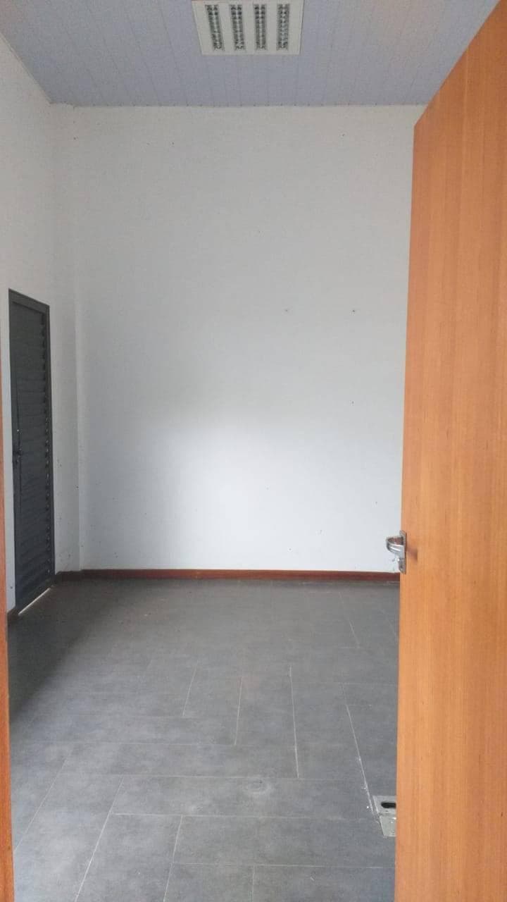 Foto 17 de 19: Comercial em leilão em Bom Jardim - RJ, bairro Corrego de Santo Antonio — Galpão, 30000.0 m2, Bom Jardim / RJ