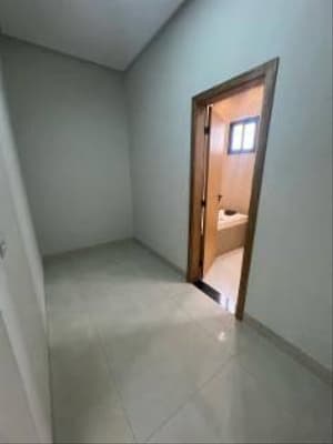 Foto 3 de 17: Casa em leilão em Anápolis - GO, bairro Loteamento Anapolis City — Casa, Anápolis / GO