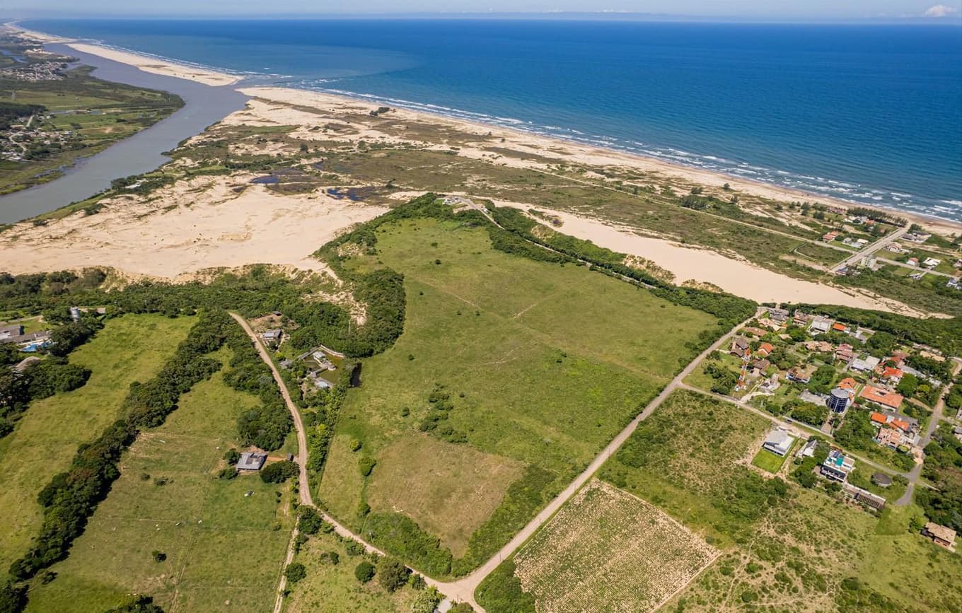 Foto 9 de 22: Terreno em leilão em Araranguá - SC — Lote de Terreno com 600m² - Morro dos Conventos - Araranguá - SC