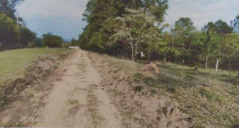 Terreno em leilão em Sarapuí - SP — Terreno, A.T. 5.237m², Congonhas