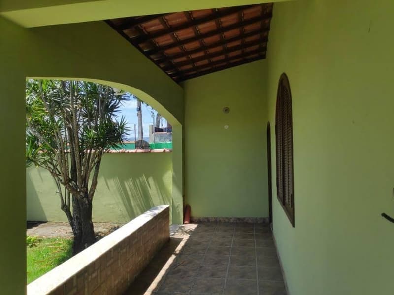 Foto 14 de 22: Casa em leilão em Maricá - RJ, bairro Loteamento Praia dos Lagos — Casa 242m² com Terreno 480m² | Maricá-RJ | Loteamento Praia dos Lagos - 3 Dormitórios e Piscina - Financiamento até 420 Meses!