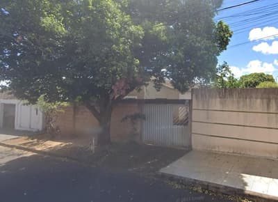 Foto 3 de 5: Casa em leilão em Uberlândia - MG — Casa 300m², Ocupada no São Jorge em Uberlândia/MG