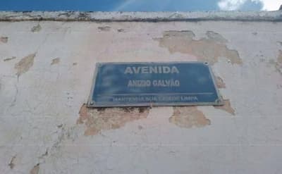 Foto 1 de 3: Comercial em leilão em Alagoinha - PE, bairro Machuca — Loja, Alagoinha / PE
