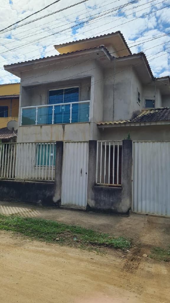 Casa em leilão em Rio Bonito - RJ — Casa de 48.5m2, com 2 quartos, em RIO BONITO/RJ.