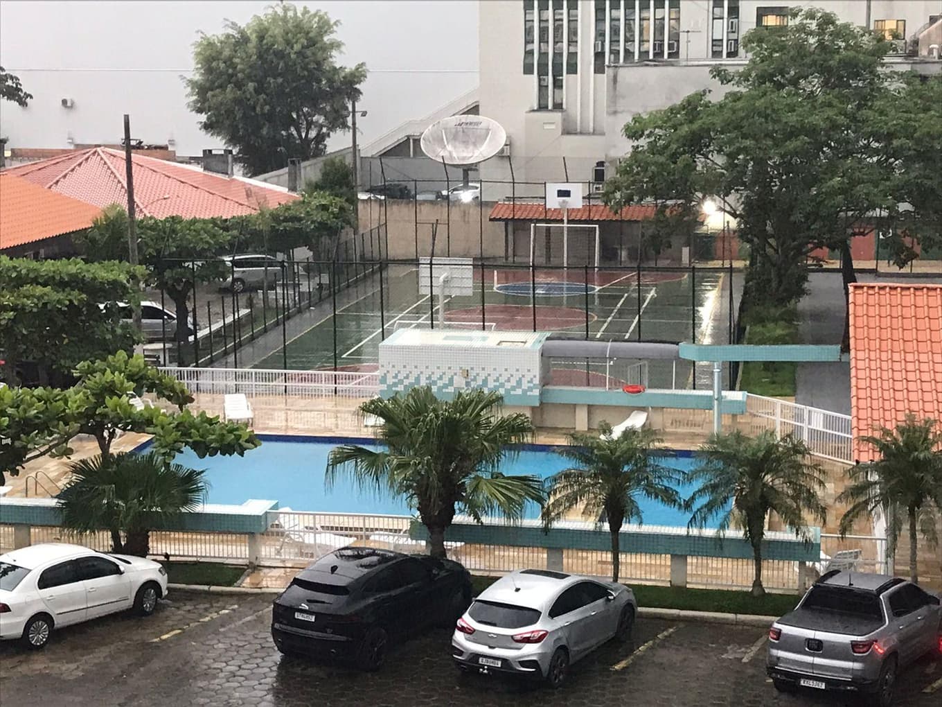 Foto 11 de 14: Apartamento em leilão em Balneário Camboriú - SC — Apartsmento 47m² c/ vaga de garagem, Cond. Portal de Camboriú, R. Antônio Bittencourt, 225, Balneário Camboriú/SC. Insolvência Zdzislaw K. Jankowski