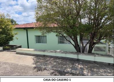 Foto 23 de 48: Casa em leilão em Santana De Parnaíba - SP — IMÓVEL URBANO COM ÁREA TOTAL DE 5.381,90 m2 EM SANTANA DE PARNAÍBA-SP