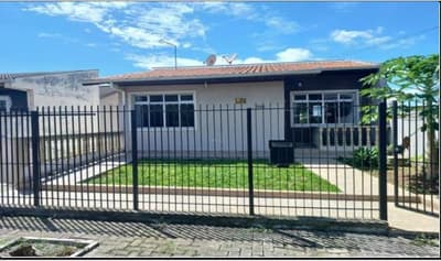 Foto 1 de 17: Casa em leilão em Curitiba - PR, bairro Santa Cândida — Casa, Ocupado, 223.0 m2, CURITIBA / PR