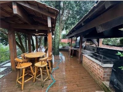 Foto 18 de 38: Casa em leilão em Bento Gonçalves - RS, bairro Jardim Glória — 1620.0 m2, BENTO GONÇALVES / RS