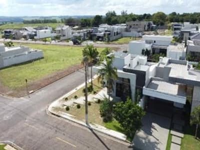 Foto 12 de 19: Casa em leilão em Campo Verde - MT — CASA RESIDENCIAL | A.T. 450,00M² E A.C 152,90M² - ALTO PADRÃO COND. BURITIS PRIME | CAMPO VERDE/MT