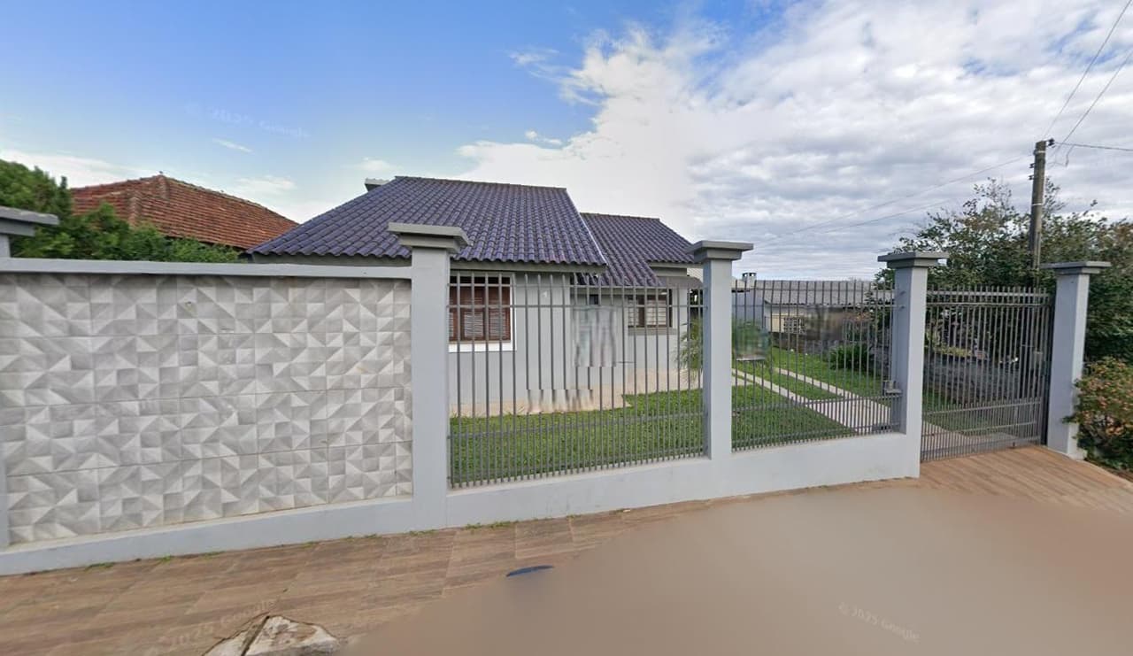 Foto 1 de 2: Casa em leilão em Santo Ângelo - RS — Casa 509m², Paraíso, Santo Ângelo/RS - Ocupada