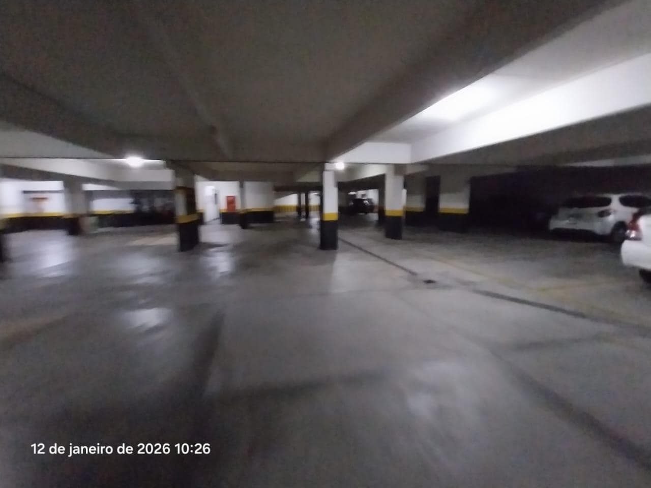 Foto 22 de 30: Apartamento em leilão em Curitiba - PR, bairro Água Verde — Apartamento (área de 159m²) com Vagas de Garagem Edifício Filadélfia - Água Verde Curitiba/PR