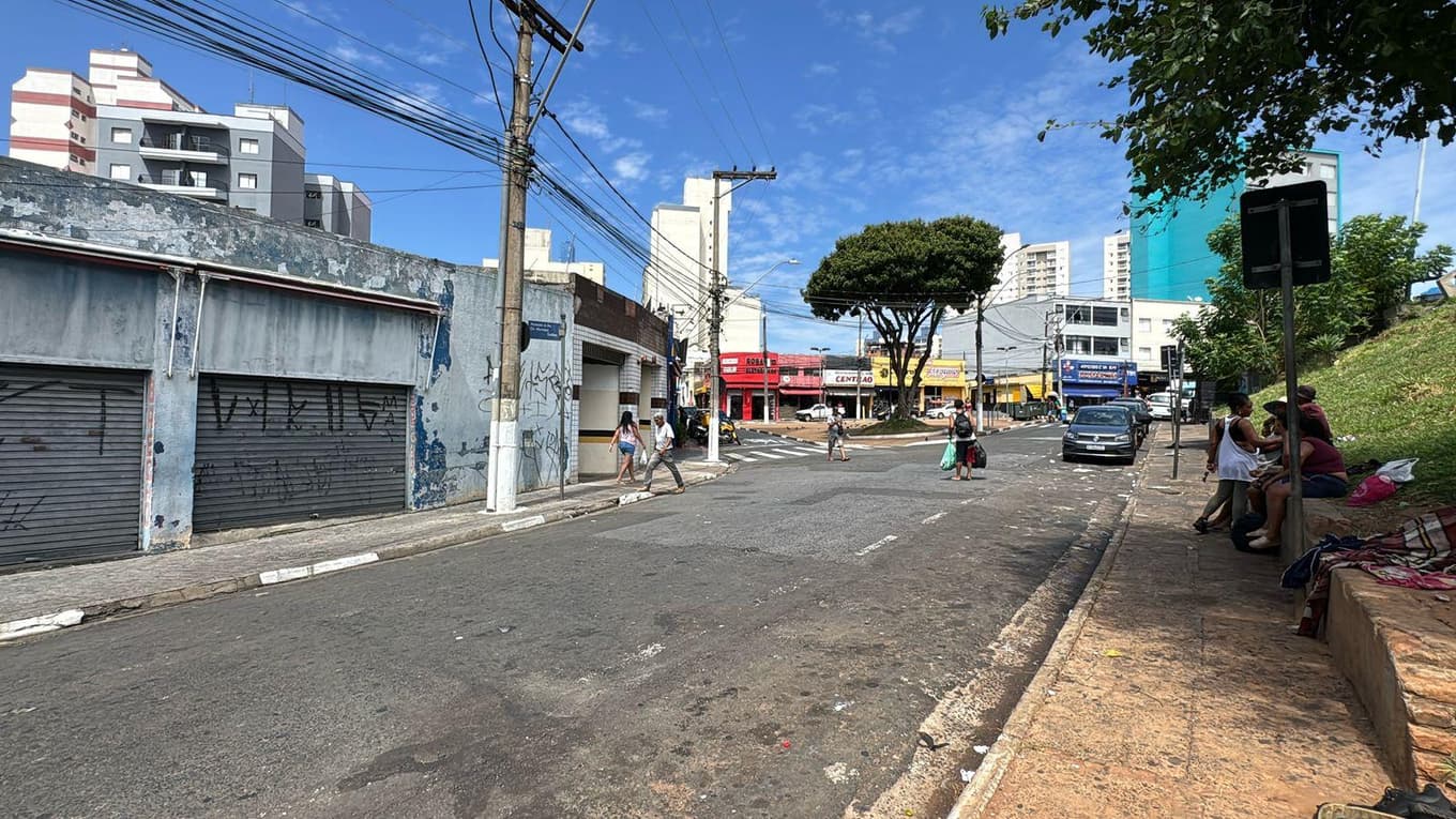 Foto 27 de 28: Apartamento em leilão em Campinas - SP — Apto 95m², Ocupado, 1 Box no Centro em Campinas/SP