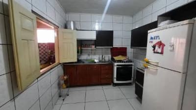 Foto 6 de 10: Casa em leilão em Rio Branco - AC, bairro Vitória — Casa 110m² com Terreno 270,3m² | Rio Branco-AC | Vitória - 4 Dormitórios, 4 Banheiros - Financiamento até 420 Meses!