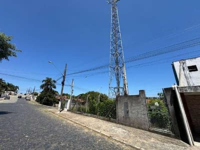 Foto 1 de 7: Terreno em leilão em Mafra - SC — Imóvel urbano com a área de 419,25m2 na esquina das ruas Ingrácio Jose Correa e Henrique Lage em Mafra/SC