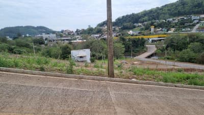 Foto 3 de 5: Terreno em leilão em Saudades - SC — LOTE URBANO Nº 09, DA QUADRA Nº 122, LOCALIZADO EM SAUDADES/SC ÁREA DE 360M²