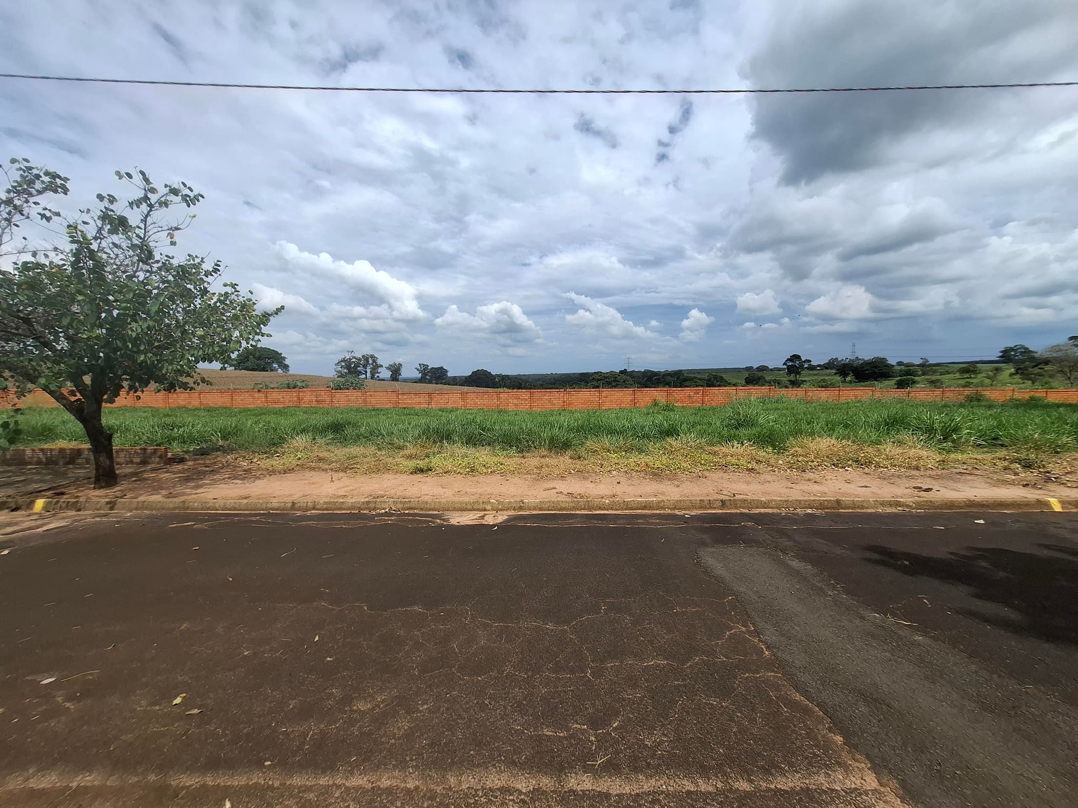 Foto 2 de 5: Terreno em leilão em Mirassol - SP — TERRENO RESIDENCIAL NO SAN DIEGO COM ÁREA DE 450m² (15x30) MIRASSOL/SP | MATRICULA 33.946