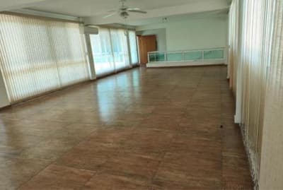 Foto 26 de 48: Casa em leilão em Santana De Parnaíba - SP — IMÓVEL URBANO COM ÁREA TOTAL DE 5.381,90 m2 EM SANTANA DE PARNAÍBA-SP