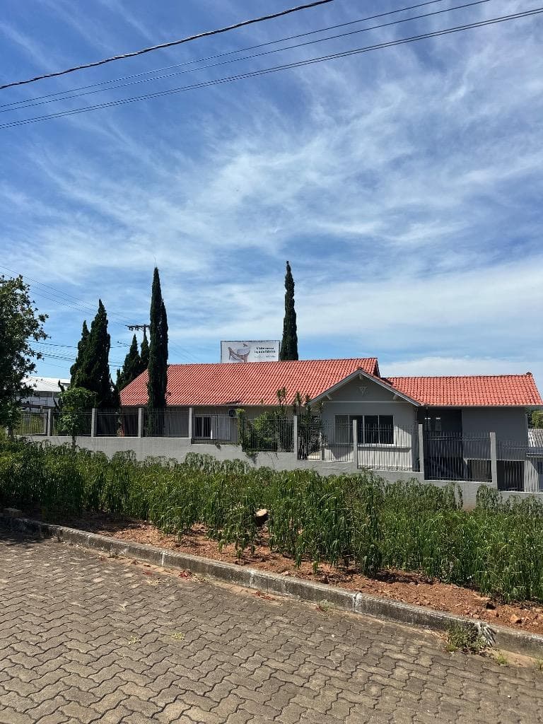 Casa em leilão em Dois Irmãos - RS — IMÓVEL URBANO | CASA | Área de 850,31 m2 com casa de alvenaria - Dois Irmãos/RS