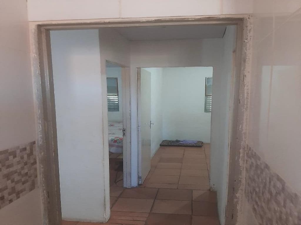 Foto 15 de 18: Apartamento em leilão em Piracicaba - SP, bairro Santa Terezinha — Prédio residencial situado à Rua Angatuba, nº 33, Piracicaba/SP