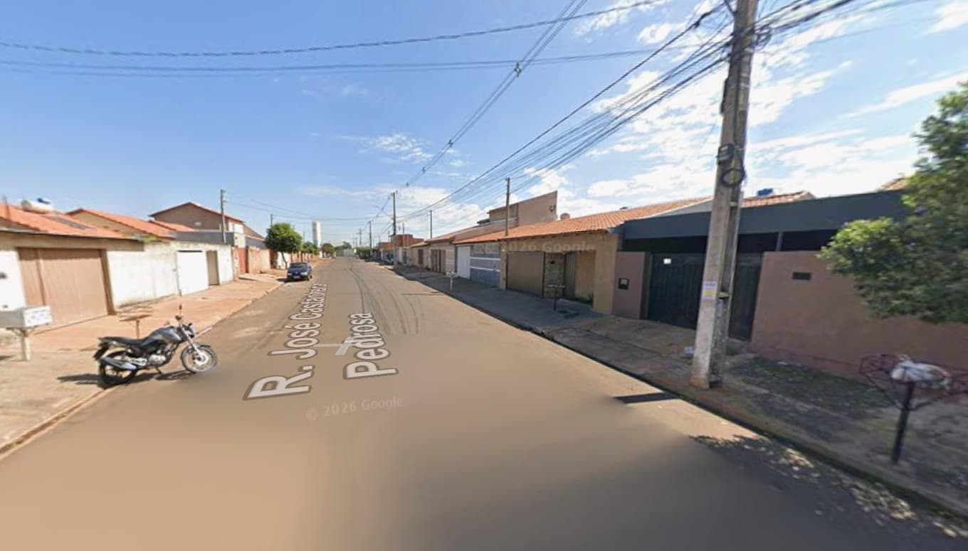 Foto 4 de 4: Casa em leilão em Andradina - SP — Casa 146m² | Terreno 160m² | Quinta das Castanheiras, Andradina/SP | Oportunidade p/ Investidor com 50% de Desconto na 2ª Praça!