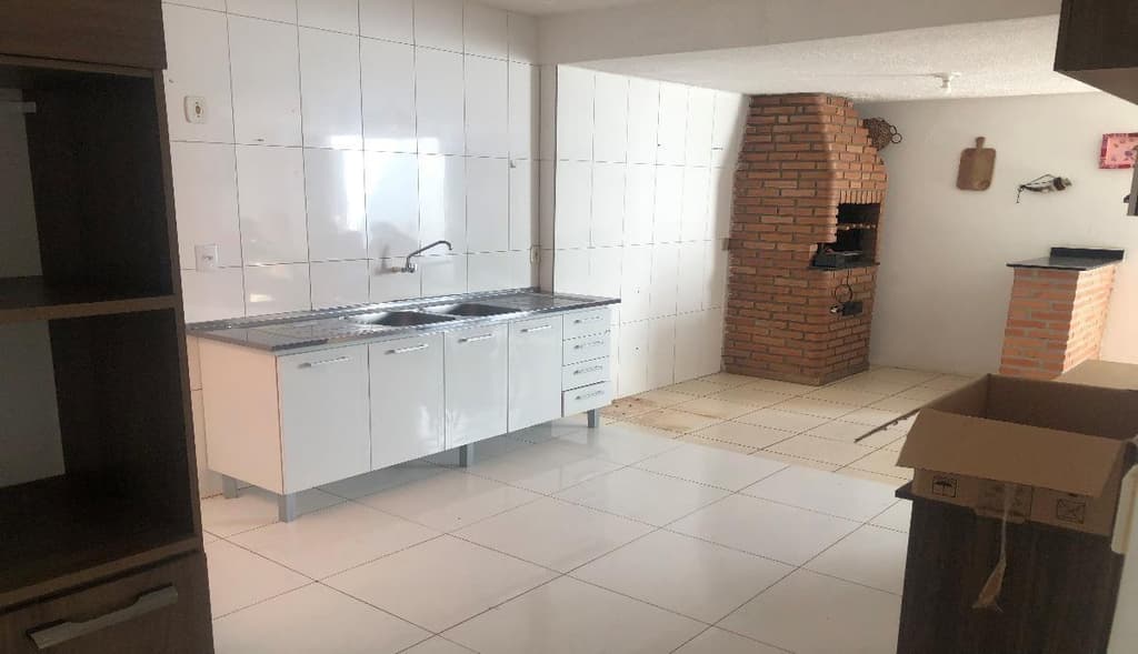 Foto 15 de 18: Casa em leilão em Rondonópolis - MT, bairro Vila Aurora — Ocupado, 87.0 m2, RONDONÓPOLIS / MT
