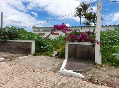 Foto 1 de 4: Terreno em leilão em Morro Do Chapéu - BA — Hospital e Maternidade São Francisco de Assis, Morro do Chapéu