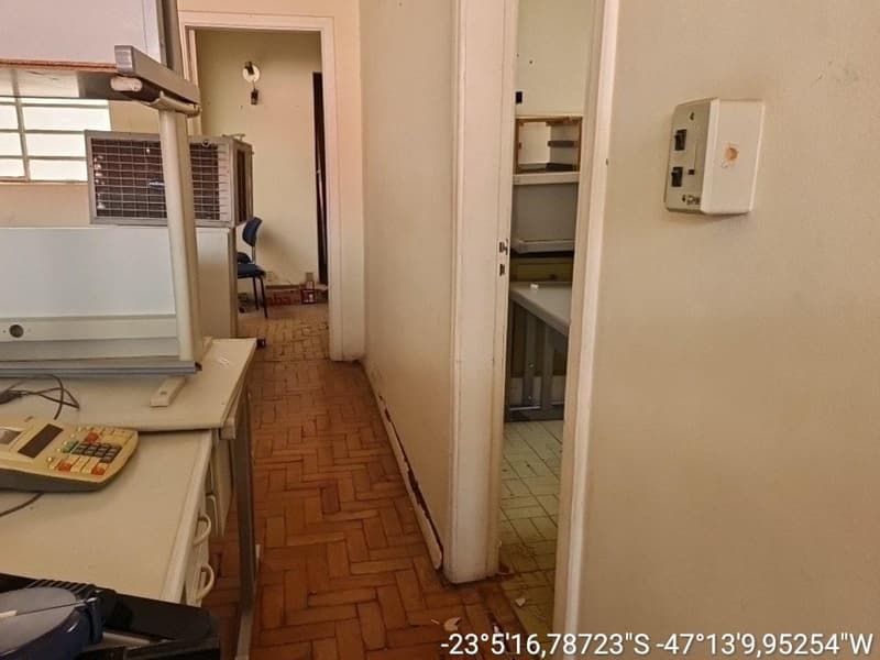 Foto 2 de 17: Casa em leilão em Indaiatuba - SP — Casa, A.T. 303 m², A.C. 204 m², Vila Sfeir