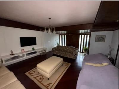 Foto 11 de 38: Casa em leilão em Bento Gonçalves - RS, bairro Jardim Glória — 1620.0 m2, BENTO GONÇALVES / RS