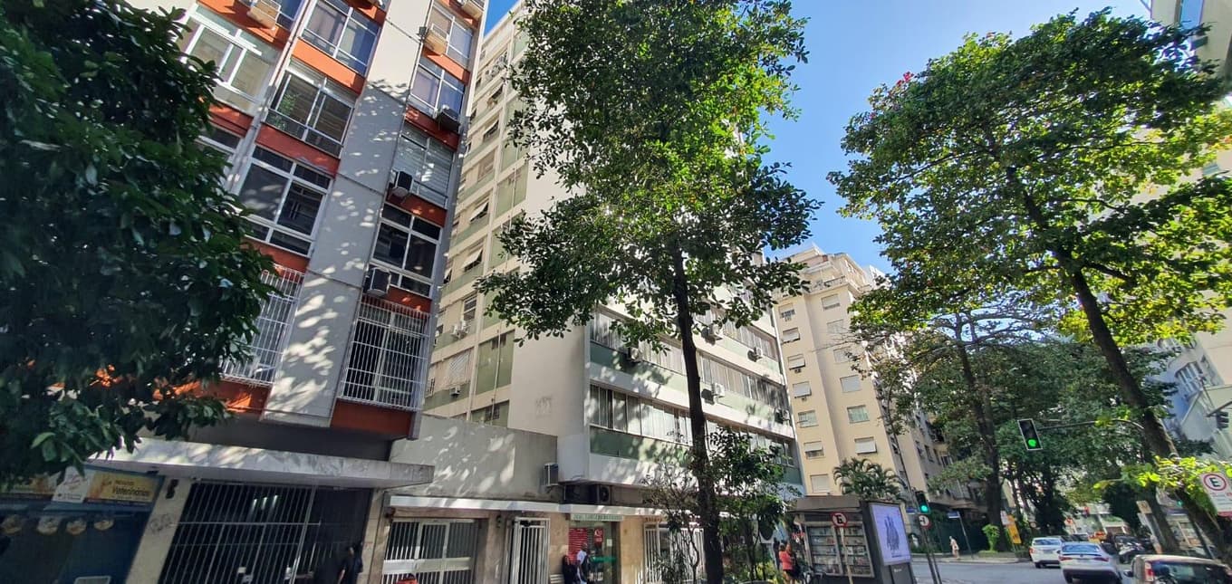 Foto 4 de 11: Apartamento em leilão em Rio De Janeiro - RJ, bairro Copacabana — APTO Nº 604, DO ED. SITUADO NA RUA BARÃO DE IPANEMA, Nº 105 E SUPLEMENTAR PELA RUA BARATA RIBEIRO, Nº 707, COPACABANA/RJ