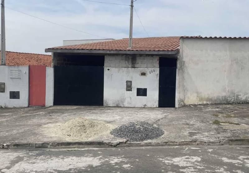 Foto 10 de 10: Casa em leilão em Lorena - SP, bairro Parque Das Rodovias — Casa, Ocupado, Lorena / SP (31% abaixo da avaliação)