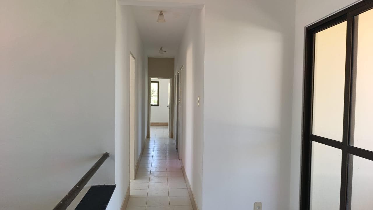Foto 18 de 20: Casa em leilão em Camaçari - BA, bairro Jauá — Casa em condomínio 568m², 6 vagas, Desocupada no Jauá, Camaçari/BA