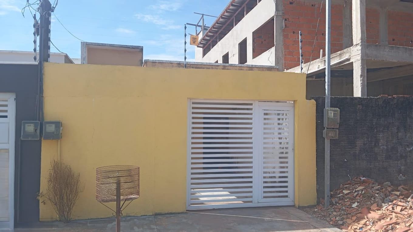 Foto 1 de 4: Casa em leilão em Macapá - AP — Casa c/ terreno de 125m², Morada das Palmeiras Infraero, Macapá/AP - Ocupada