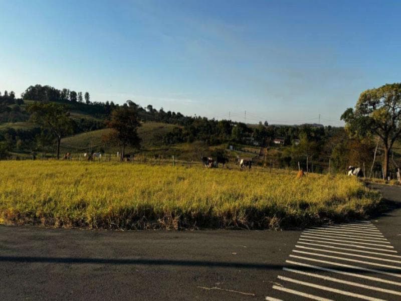 Foto 1 de 3: Terreno em leilão em Engenheiro Coelho - SP — Lote, 1089.18 m2, Engenheiro Coelho / SP
