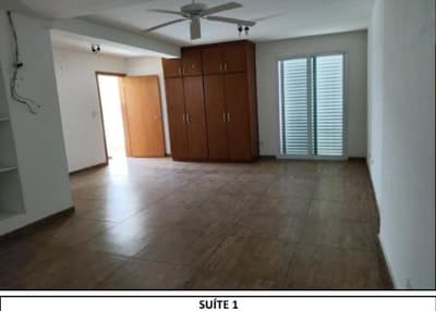 Foto 18 de 48: Casa em leilão em Santana De Parnaíba - SP — IMÓVEL URBANO COM ÁREA TOTAL DE 5.381,90 m2 EM SANTANA DE PARNAÍBA-SP