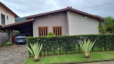Foto 2 de 3: Casa em leilão em Ubatuba - SP — Casa 451m², Horto Florestal, em Ubatuba/SP - Ocupada