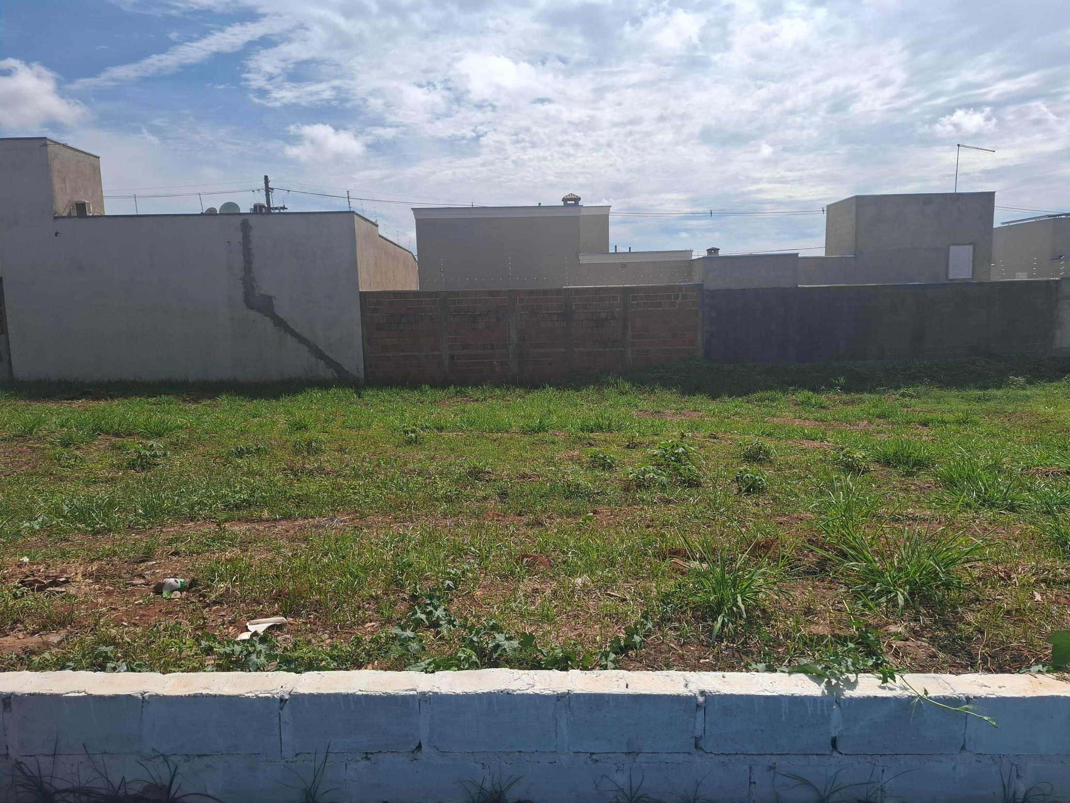 Foto 4 de 4: Terreno em leilão em Mirassol - SP — TERRENO DE 200m² NA RUA LINO LEVA, MIRASSOL-SP MATRICULA Nº 24.690