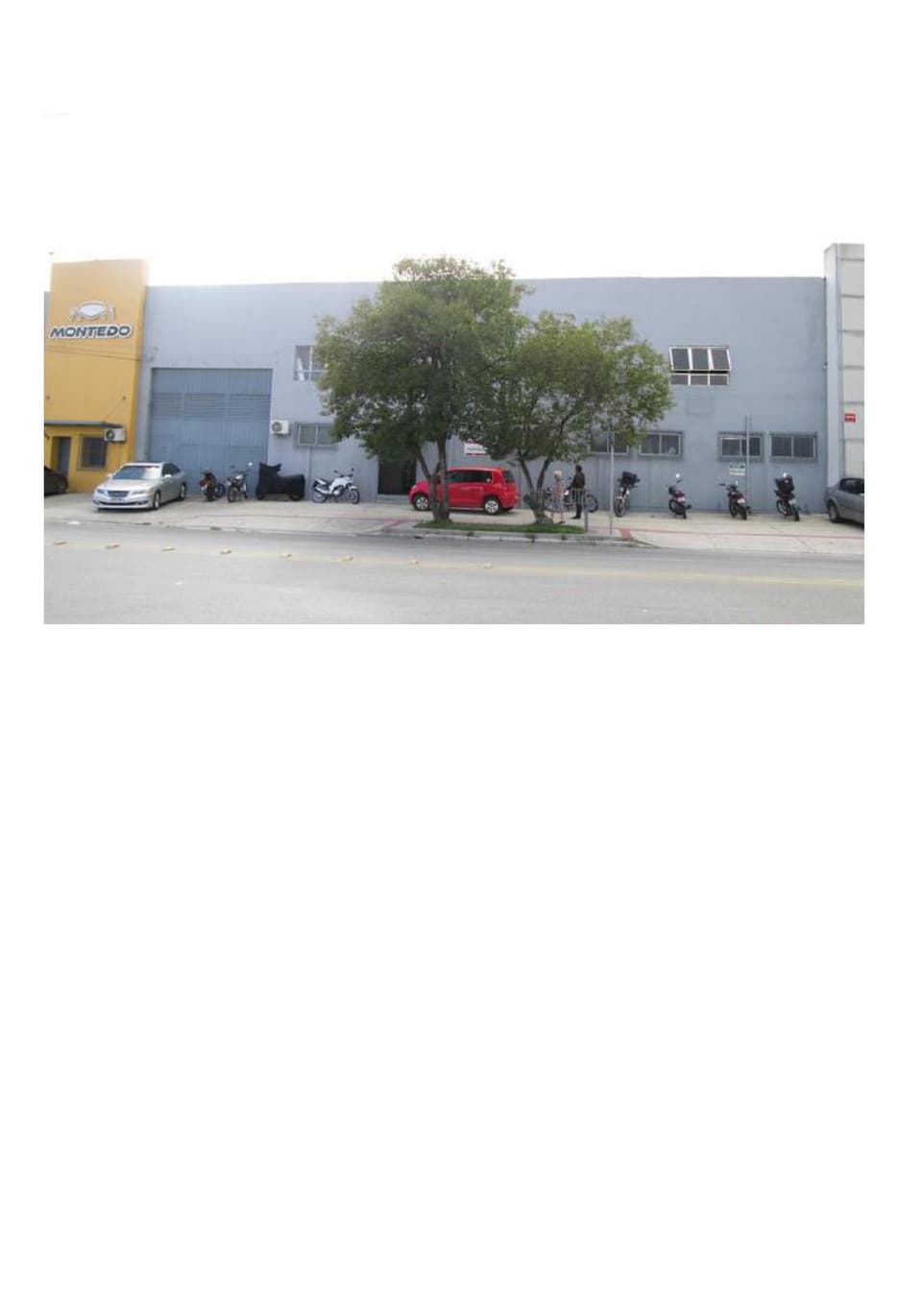 Comercial em leilão em Pelotas - RS, bairro Três Vendas — Terreno com 1.630,60m² e área construída de 1.654m², Rua Marcilio Dias 3162, Três Vendas, Pelotas/RS - Massa Falida Industria e Embalagens Pelicano