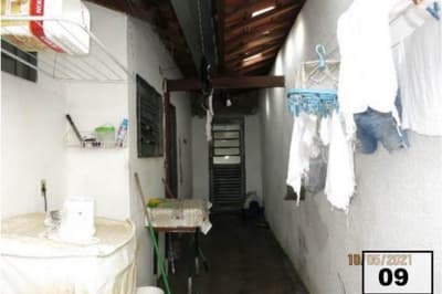 Foto 7 de 14: Casa em leilão em São Carlos - SP — Casa, A.T. 172m², A.C. 155m², 3 dorms, Res. Américo Alves Margarido