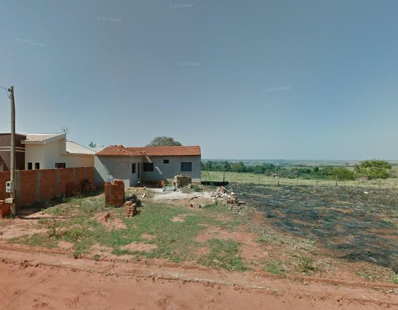 Terreno em leilão em Presidente Venceslau - SP — Terreno Urbano, A.T. 200m², edícula, muro alto, Conjunto Res. Olga Rheingantz Eliis