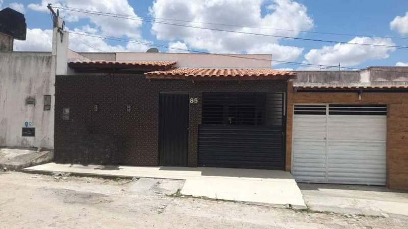Foto 1 de 3: Casa em leilão em Serrinha - BA, bairro Cruzeiro — Casa 84m² com Terreno 140m² | Serrinha-BA | Cruzeiro | Financiamento até 420 Meses!