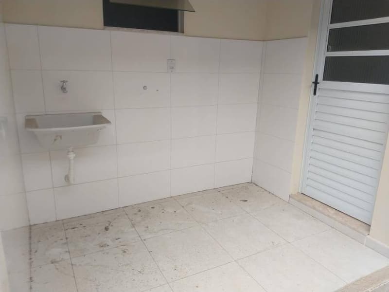 Foto 12 de 12: Casa em leilão em Lorena - SP, bairro Cidade Industrial — Casa 77m² com Terreno 210m² | Lorena-SP | Cidade Industrial - 2 Dormitórios, 3,6 km do Eco Valle Shopping - Financiamento até 420 Meses!