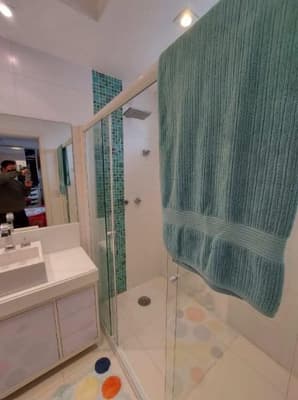 Foto 34 de 42: Casa em leilão em São Bernardo Do Campo - SP — Casa, A.T. 375m², A.C. 809m², 4 suítes, 4 vagas, piscina, hidromassagem, Condomínio Swiss Park, Demarchi