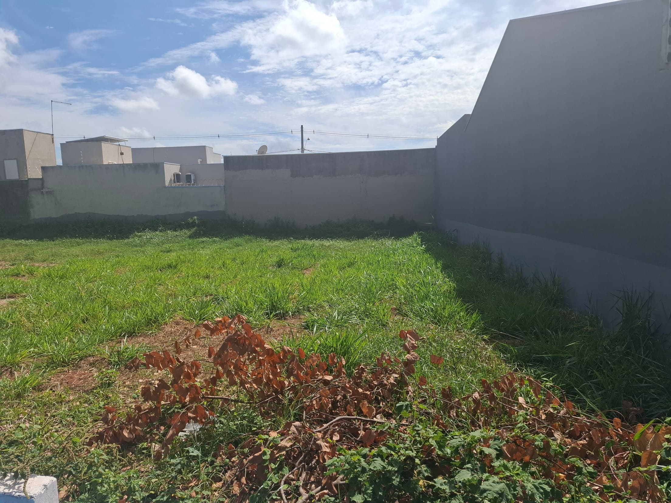 Foto 6 de 7: Terreno em leilão em Mirassol - SP — LOTE DE 200m², RESIDENCIAL REGISSOL, MIRASSOL/SP | MATRICULA Nº 24.693