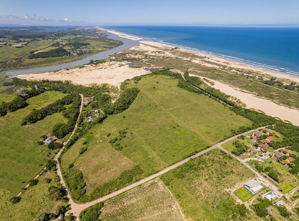Foto 6 de 22: Terreno em leilão em Araranguá - SC — Lote de Terreno com 450m² - Morro dos Conventos - Araranguá - SC