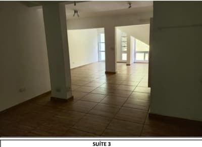 Foto 19 de 48: Casa em leilão em Santana De Parnaíba - SP — IMÓVEL URBANO COM ÁREA TOTAL DE 5.381,90 m2 EM SANTANA DE PARNAÍBA-SP