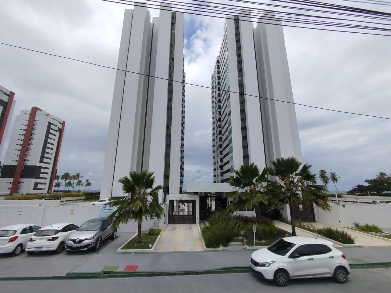Foto 1 de 8: Apartamento em leilão em Maceió - AL — Apto. 114m, Guaxuma, em Maceió/AL - Ocupado