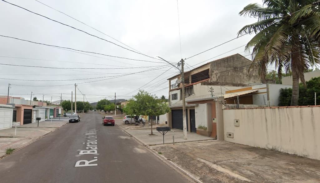 Foto 2 de 2: Casa em leilão em Corumbá - MS — Casa 196m², Bairro Universitário, Corumbá/MS - Ocupada