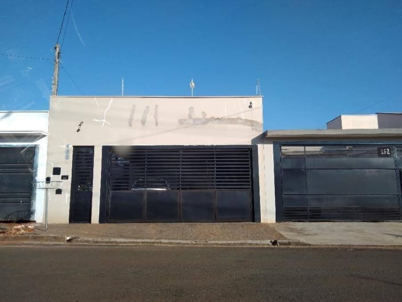 Foto 1 de 12: Casa em leilão em Piracicaba - SP, bairro Água Branca — Casa 122m² com Terreno 175m² | Piracicaba-SP | Água Branca - Próx. a Universidade Anhembi Morumbi Piracicaba e Av. Comendador Luciano Guidotti- Financiamento até 420 Meses!