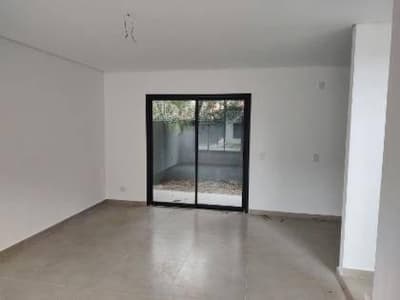 Foto 6 de 19: Casa em leilão em Cotia - SP, bairro Parque Frondoso — Casa 152m² | Cotia-SP | Res. Prime Frondoso | Parque Frondoso - Próx. ao Shopping Granja Vianna - Financiamento até 420 Meses!