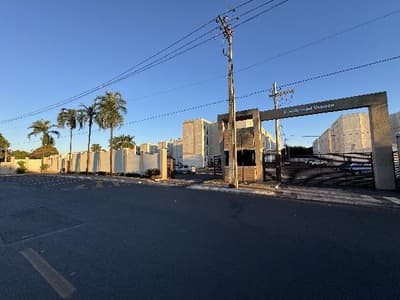 Apartamento em leilão em Uberaba - MG, bairro Região do Boa Vista — R. Outono, 250 - 203 - Região do Boa Vista, Uberaba - MG, 38071-180, Brasil